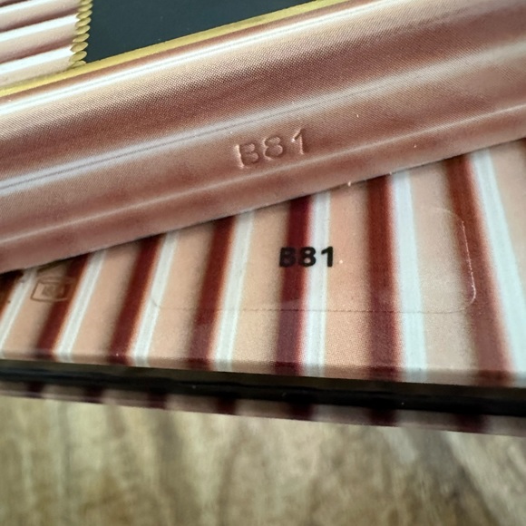 Too Faced Born This Way The Naked Nudes Eyeshadow Palette - Picture 16 of 16